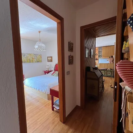 Deluxe - Nel Cuore Di Ασιάγκο